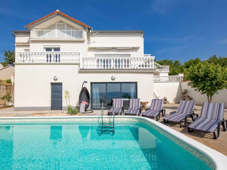 Villa Sunset view | Boeken bij Flickmyhouse