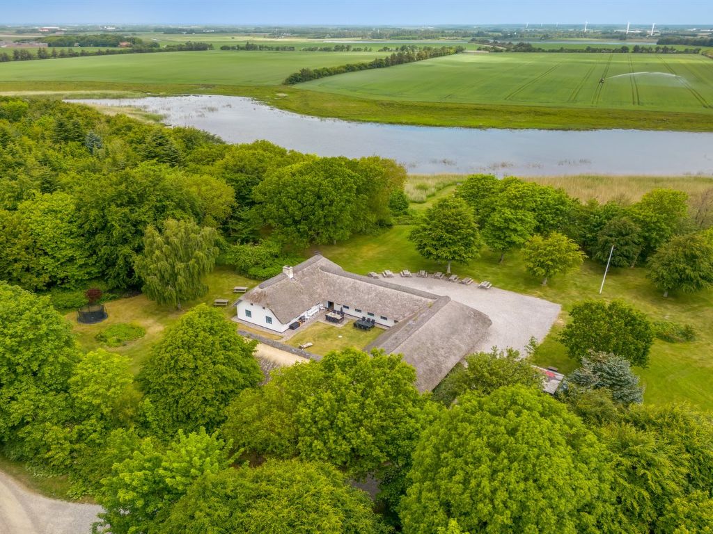 "Tatiane" - 10km from the sea | Boeken bij Flickmyhouse