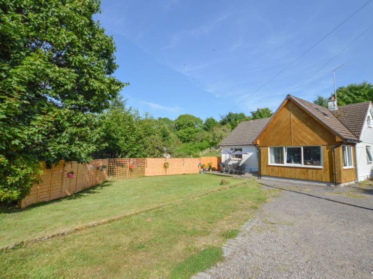 Tigh na Sith | Boeken bij Flickmyhouse