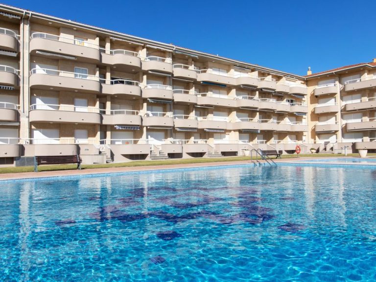 Residencial Manureva V | Boeken bij Flickmyhouse