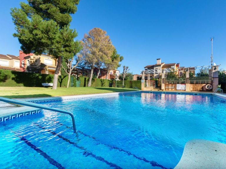 Villa Verdi 11 | Boeken bij Flickmyhouse