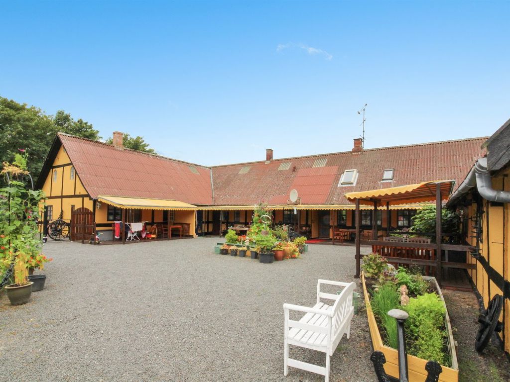 "Senija" - 250m from the sea | Boeken bij Flickmyhouse