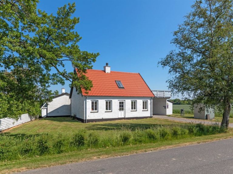 "Nilia" - 3.5km from the sea | Boeken bij Flickmyhouse