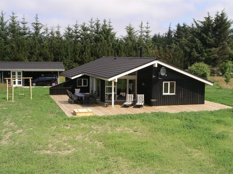 "Beeke" - 1.4km from the sea | Boeken bij Flickmyhouse