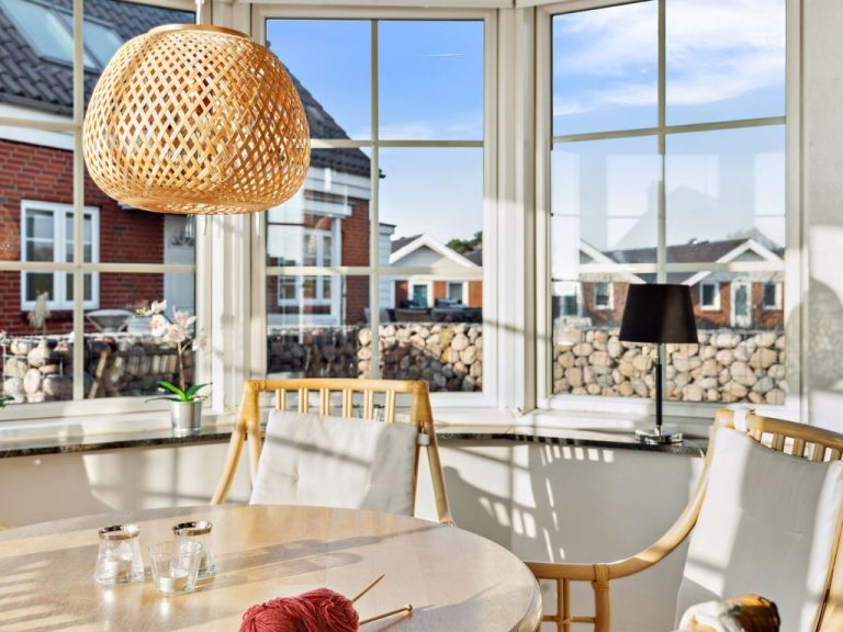 "Harriette" - 100m from the sea | Boeken bij Flickmyhouse