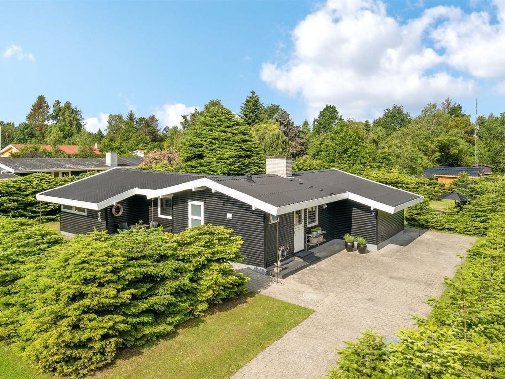 "Allaine" - 500m from the sea | Boeken bij Flickmyhouse