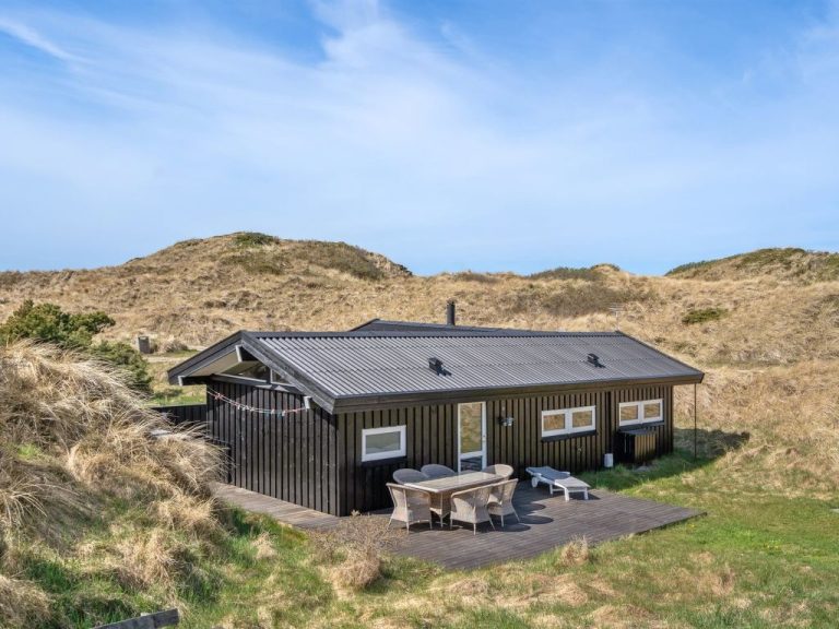 "Nikodina" - 200m from the sea | Boeken bij Flickmyhouse