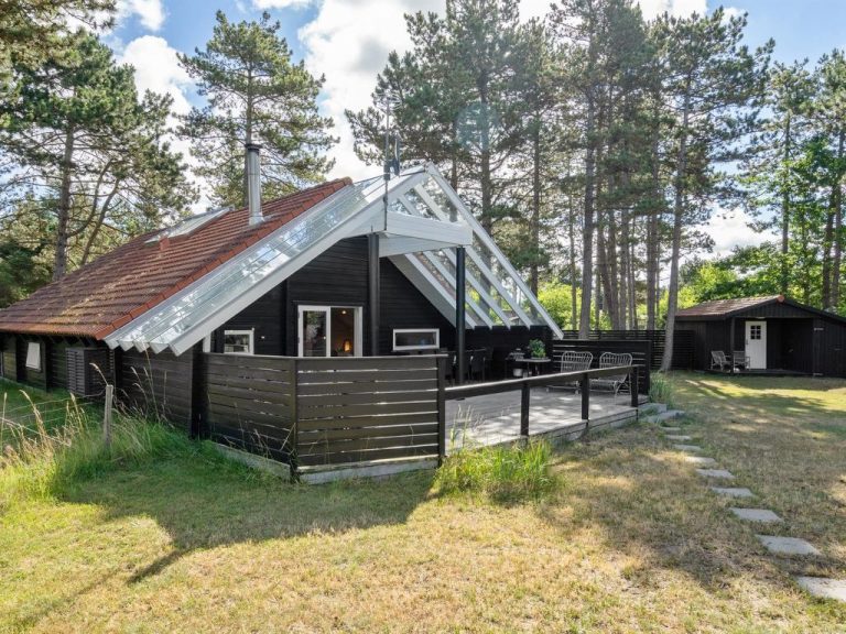 "Sahra" - 200m from the sea | Boeken bij Flickmyhouse