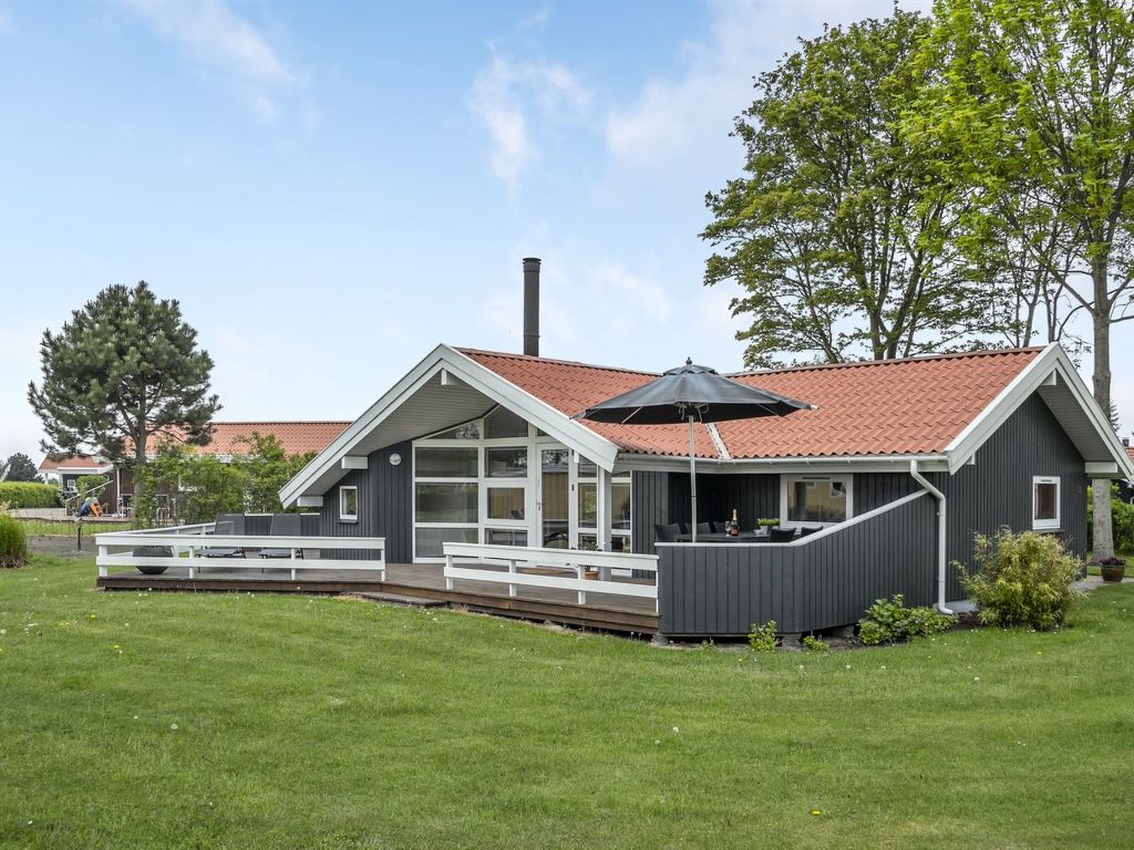 "Barth" - 150m from the sea | Boeken bij Flickmyhouse