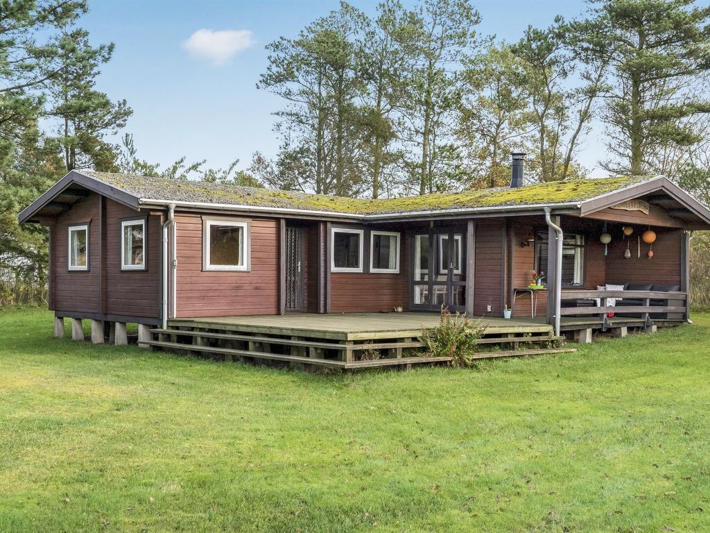 "Artur" - 1.5km from the sea | Boeken bij Flickmyhouse