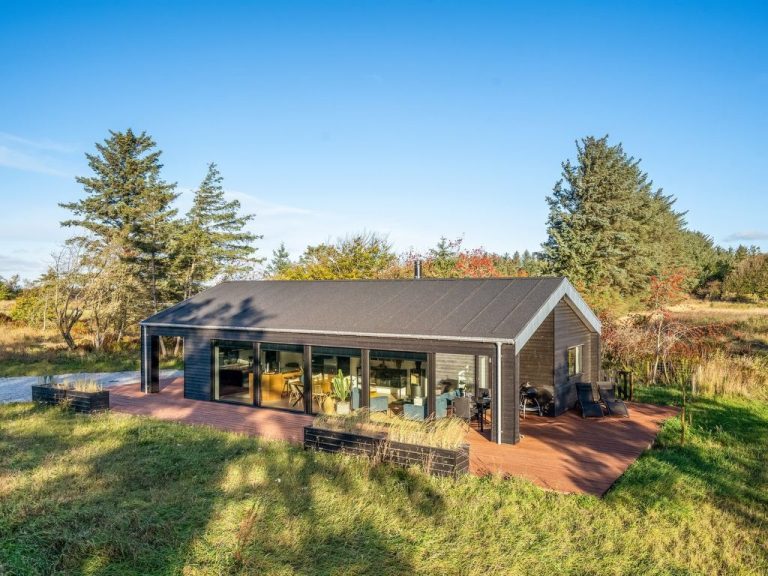 "Remko" - 1.5km from the sea | Boeken bij Flickmyhouse