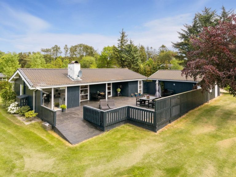 "Clarabelle" - 700m from the sea | Boeken bij Flickmyhouse