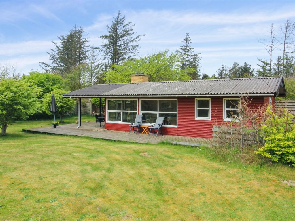 "Leif" - 550m from the sea | Boeken bij Flickmyhouse