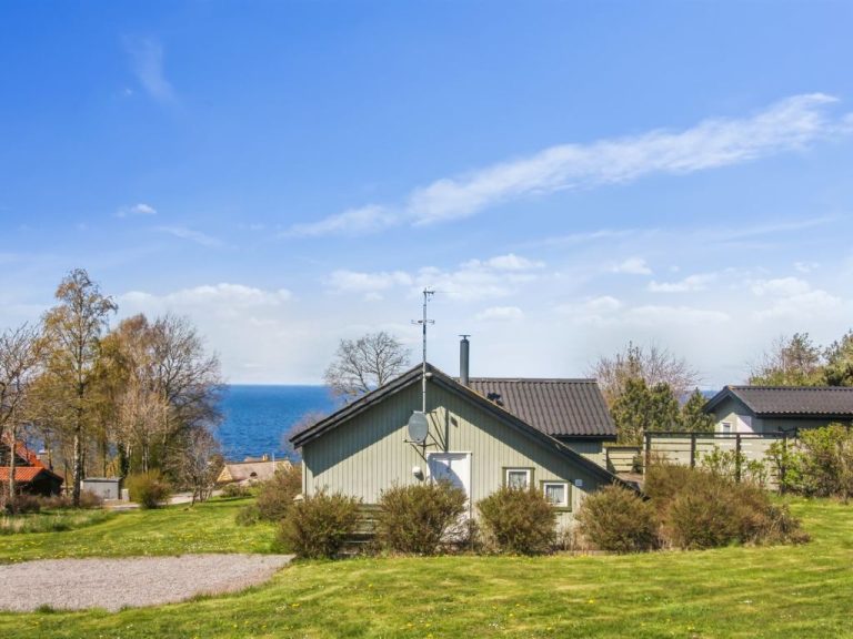 "Mauritz" - 300m from the sea | Boeken bij Flickmyhouse