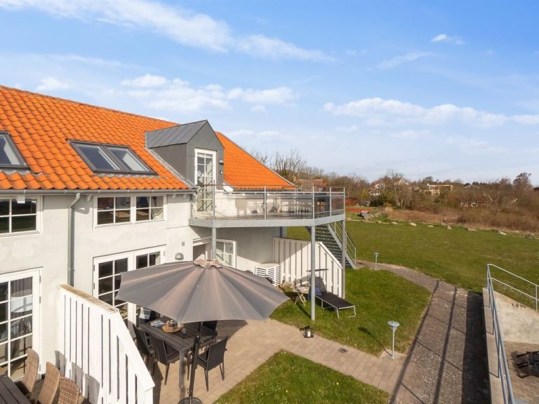 "Seba" - 500m from the sea | Boeken bij Flickmyhouse