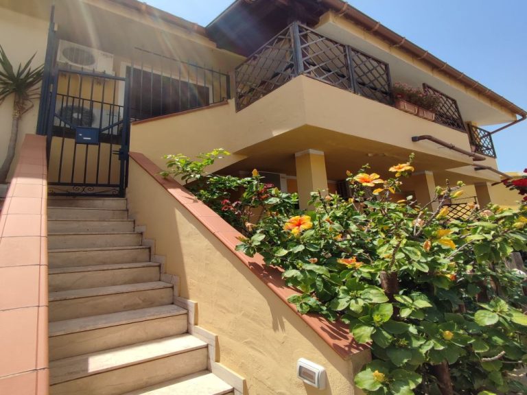 Il Faro Blu | Boeken bij Flickmyhouse