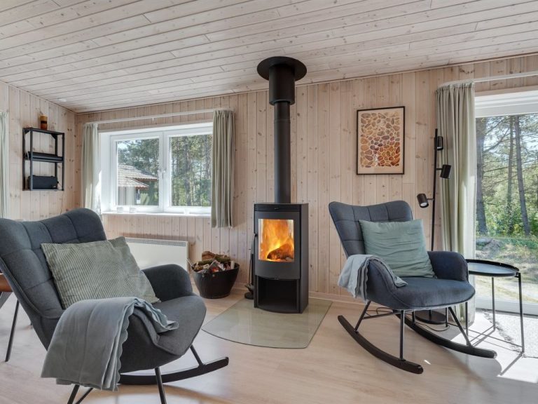 "Solvey" - 2km from the sea | Boeken bij Flickmyhouse