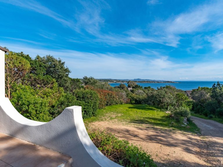 Villa Bruzzi | Boeken bij Flickmyhouse