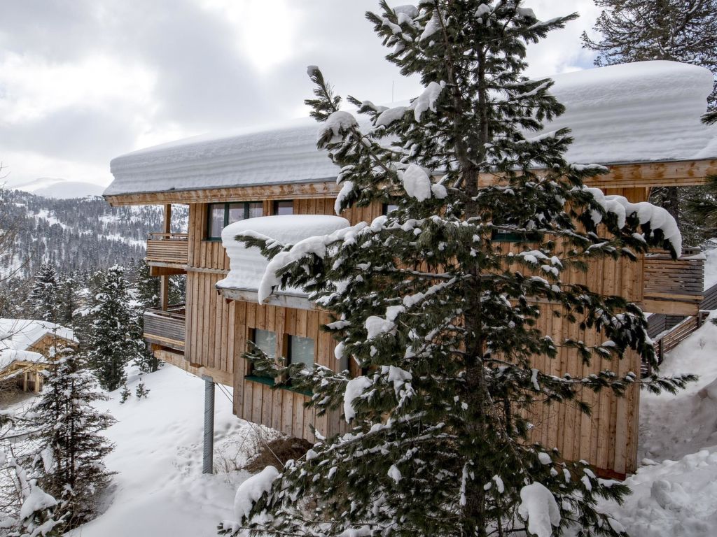 #34 mit IR-Sauna und Sprudelbad innen | Boeken bij Flickmyhouse