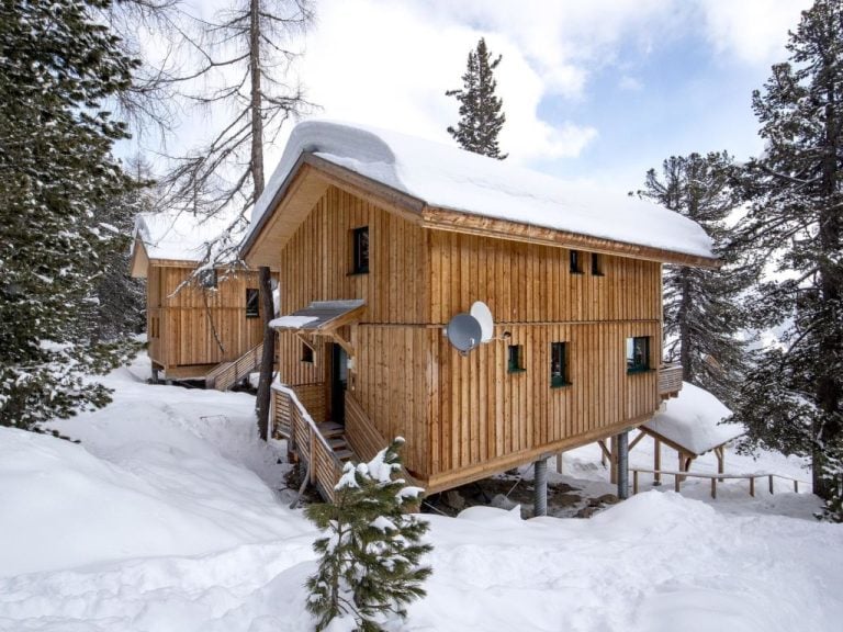 #37 mit IR-Sauna und Sprudelbad Innen | Boeken bij Flickmyhouse