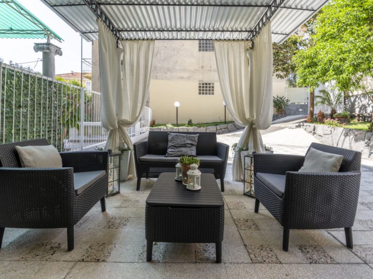 Giardino al Mare | Boeken bij Flickmyhouse