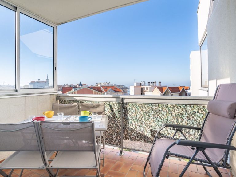 Port Arcachon | Boeken bij Flickmyhouse