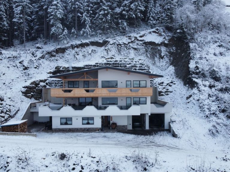 Nina | Boeken bij Flickmyhouse