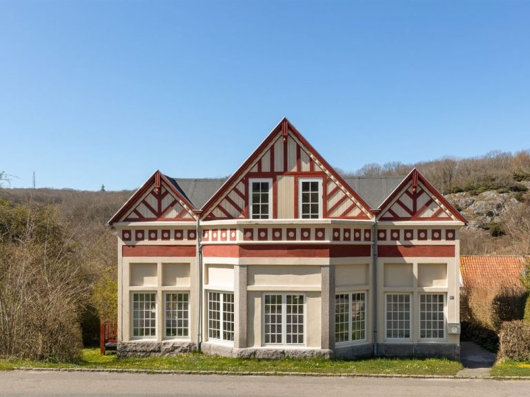 "Anina" - 400m from the sea | Boeken bij Flickmyhouse