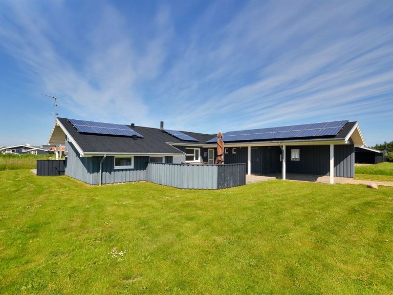 "Joella" - 200m from the sea | Boeken bij Flickmyhouse