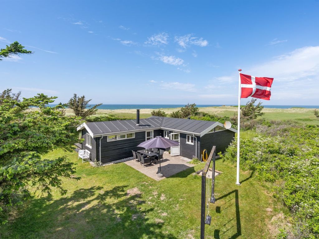 "Marit" - 150m from the sea | Boeken bij Flickmyhouse