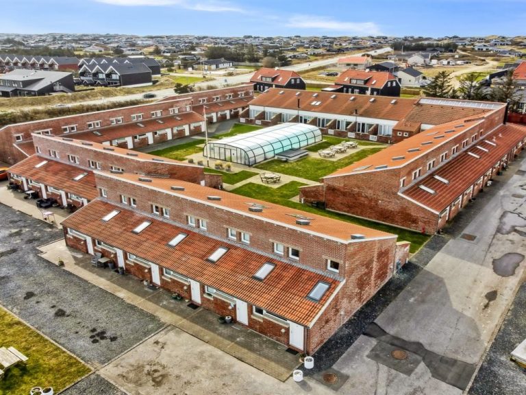 "Emiliana" - 500m from the sea | Boeken bij Flickmyhouse