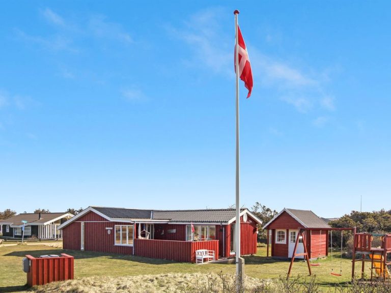 "Fiene" - 300m from the sea | Boeken bij Flickmyhouse