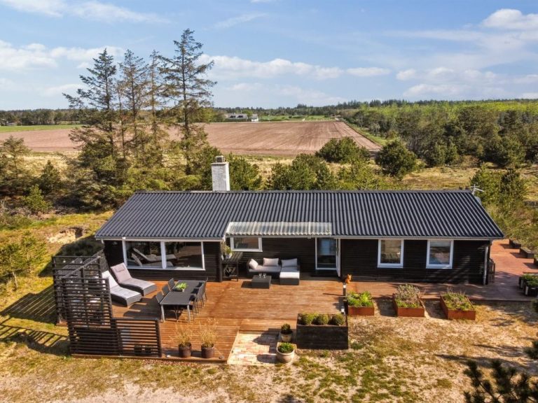 "Noralee" - 3.5km from the sea | Boeken bij Flickmyhouse