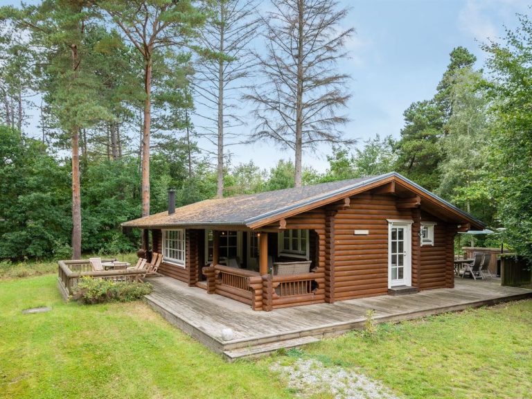 "Erika" - 250m from the sea | Boeken bij Flickmyhouse