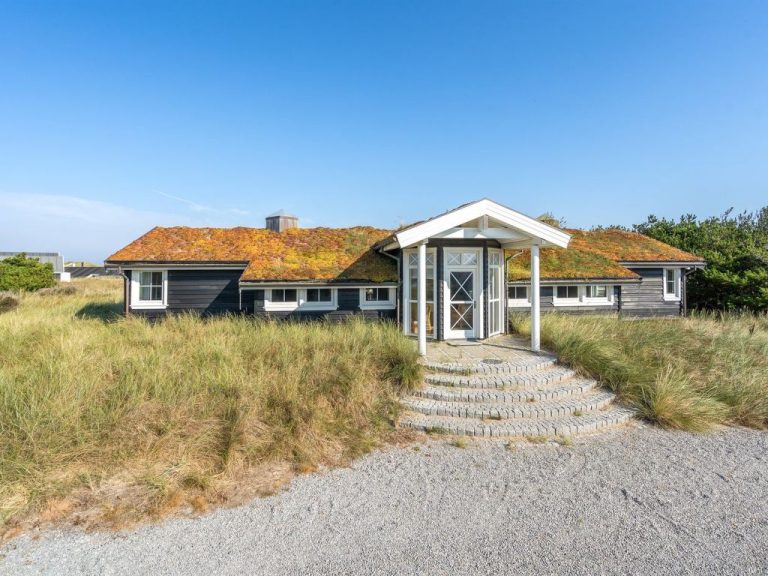 "Rima" - 200m from the sea | Boeken bij Flickmyhouse