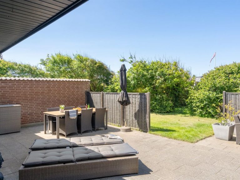 "Gudlaug" - 400m from the sea | Boeken bij Flickmyhouse