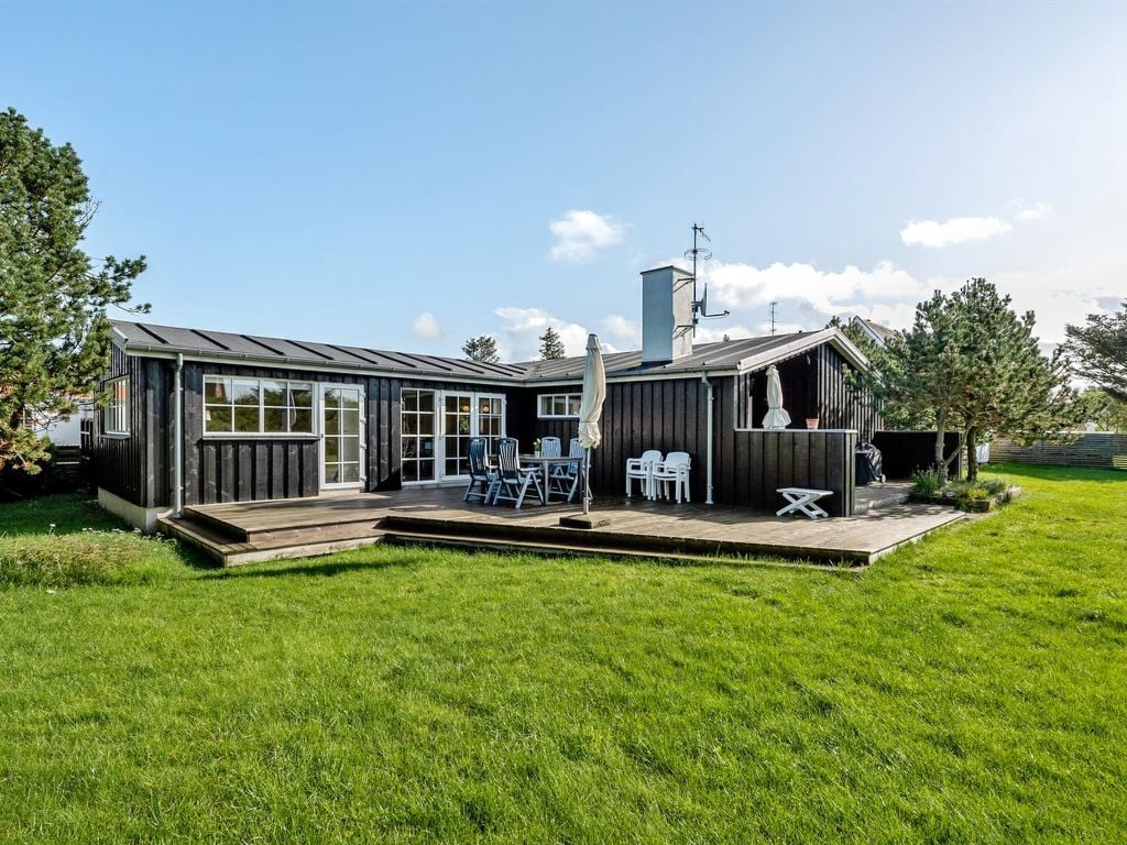 "Vivina" - 250m from the sea | Boeken bij Flickmyhouse