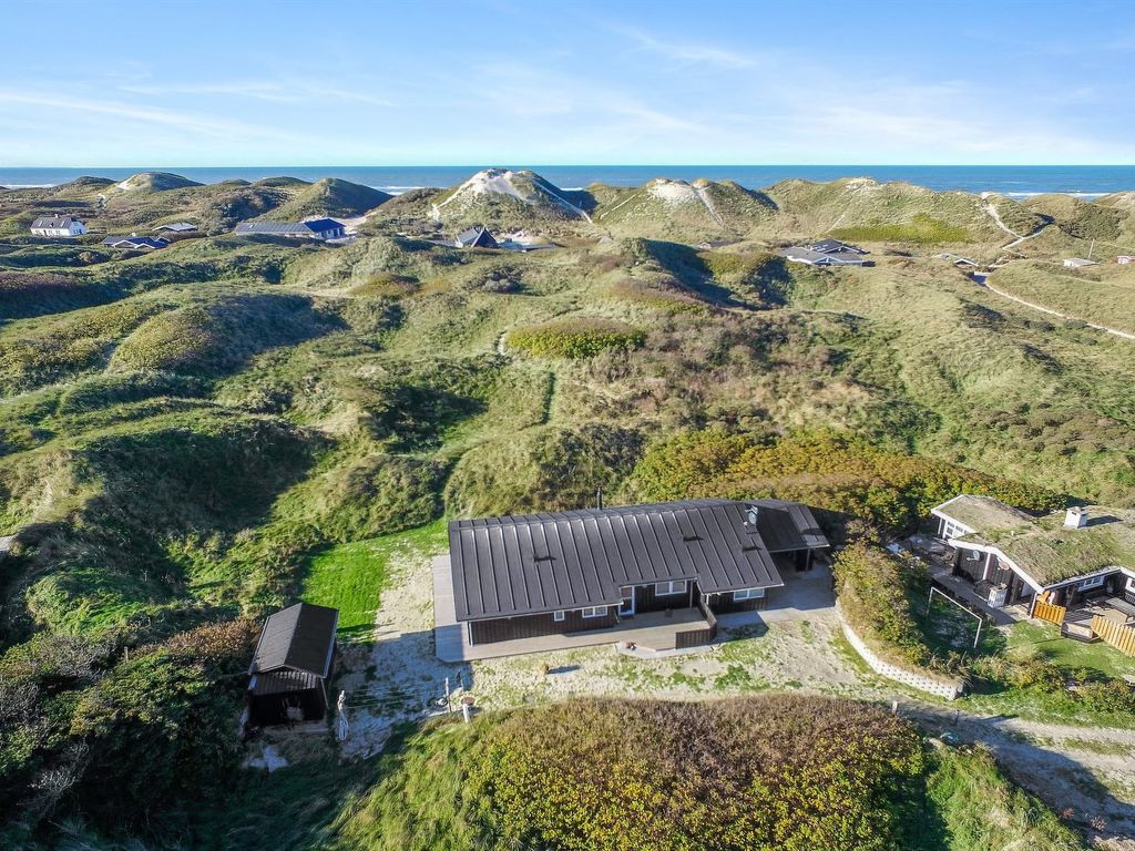 "Ejnarine" - 300m from the sea | Boeken bij Flickmyhouse