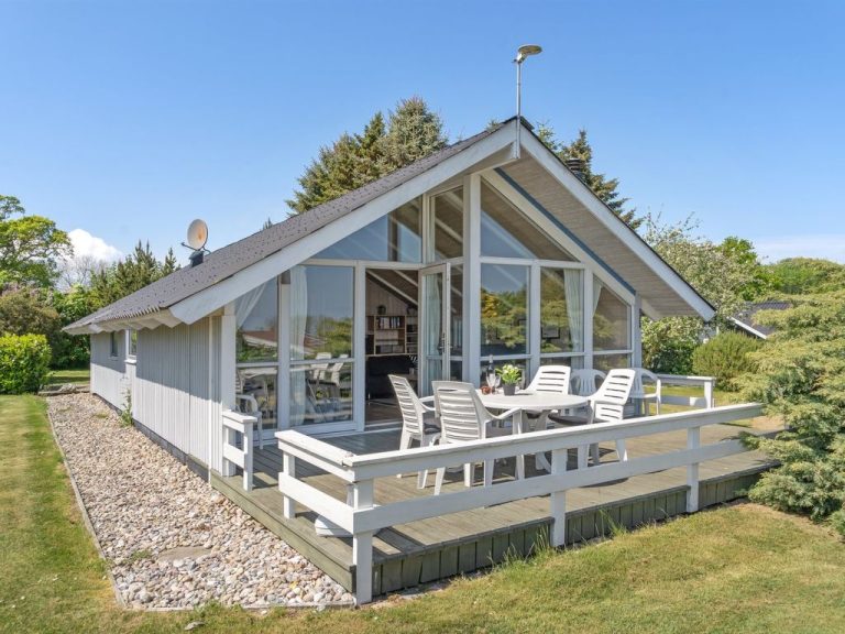 "Jarmericus" - 300m from the sea | Boeken bij Flickmyhouse