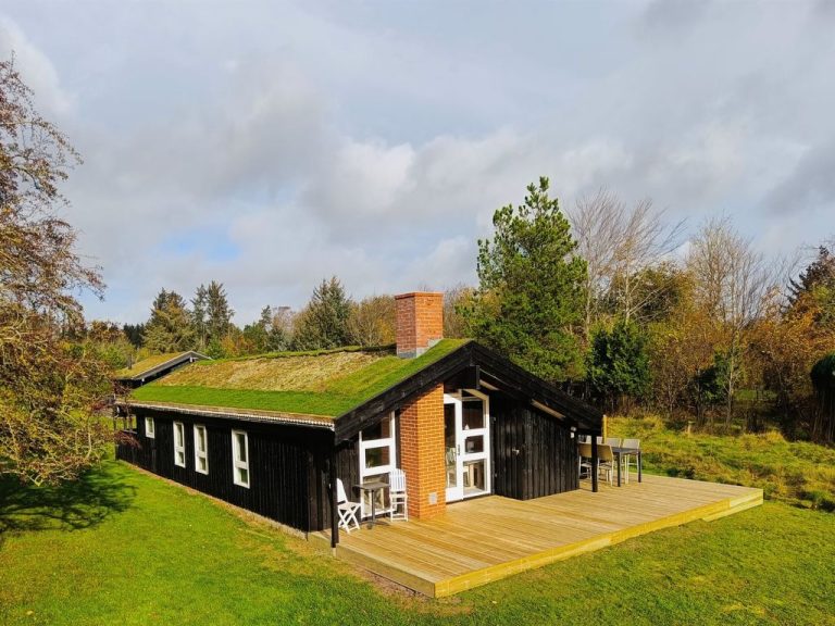 "Ingimar" - 2.2km from the sea | Boeken bij Flickmyhouse