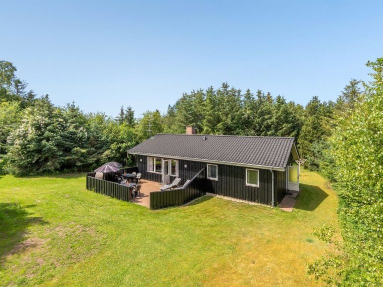 "Zenitha" - 300m from the sea | Boeken bij Flickmyhouse