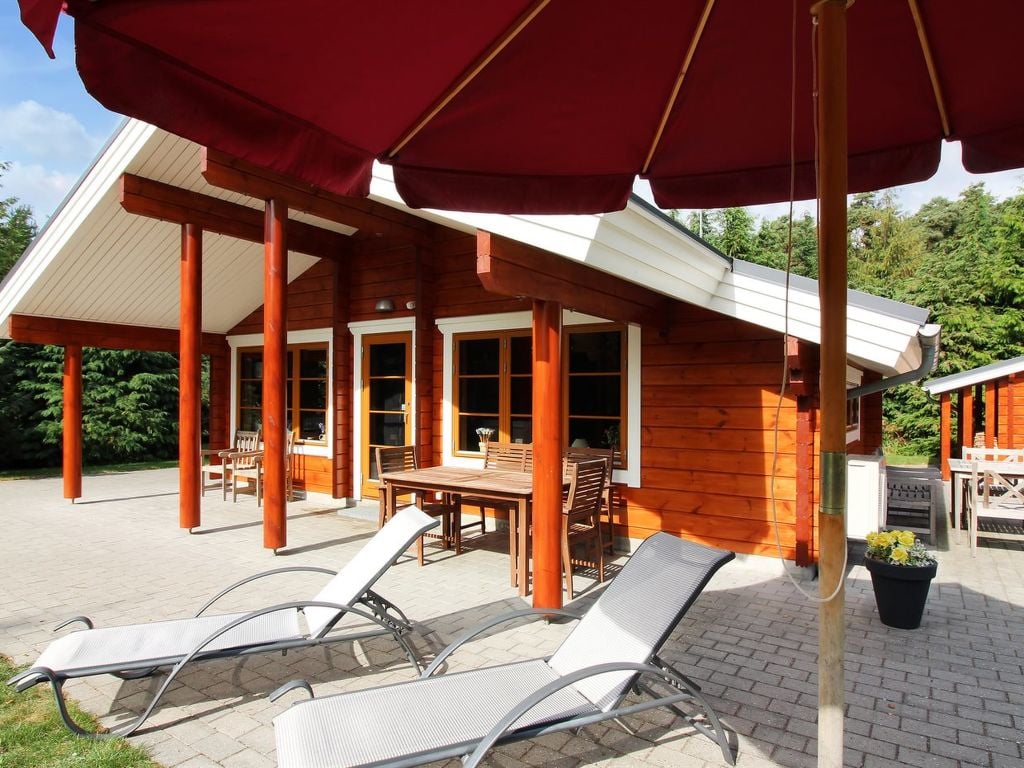 "Gulborg" - 25m from the sea | Boeken bij Flickmyhouse