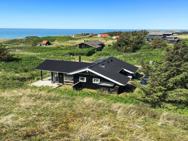 "Wilma" - 400m from the sea | Boeken bij Flickmyhouse