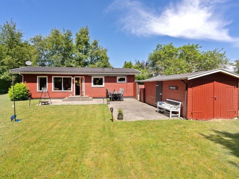 "Hege" - 450m from the sea | Boeken bij Flickmyhouse