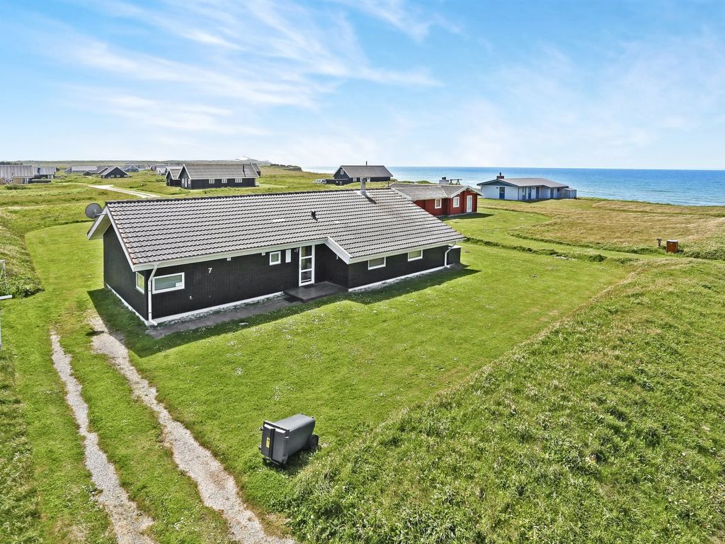 "Mette" - 98m from the sea | Boeken bij Flickmyhouse