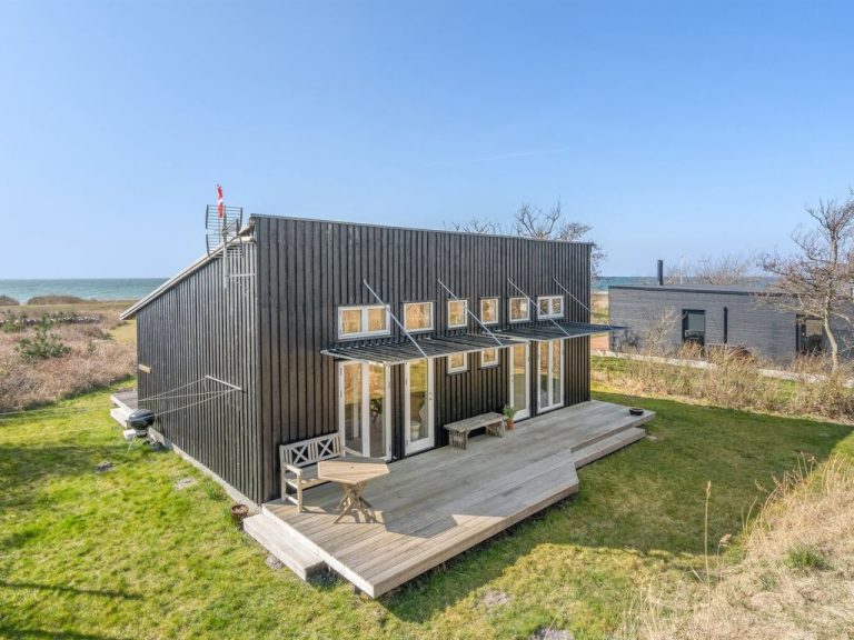 "Malte" - 75m from the sea | Boeken bij Flickmyhouse