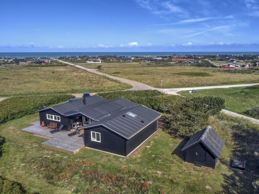 "Danja" - 300m from the sea | Boeken bij Flickmyhouse