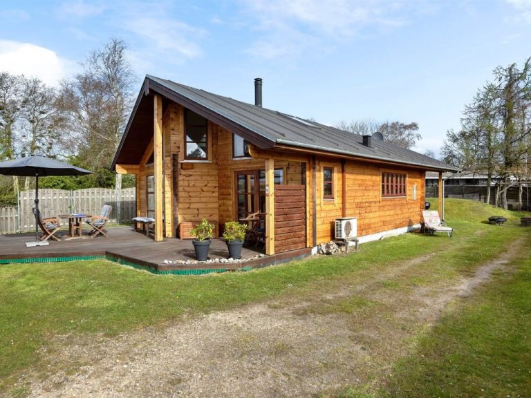 "Fortuna" - 200m from the sea | Boeken bij Flickmyhouse