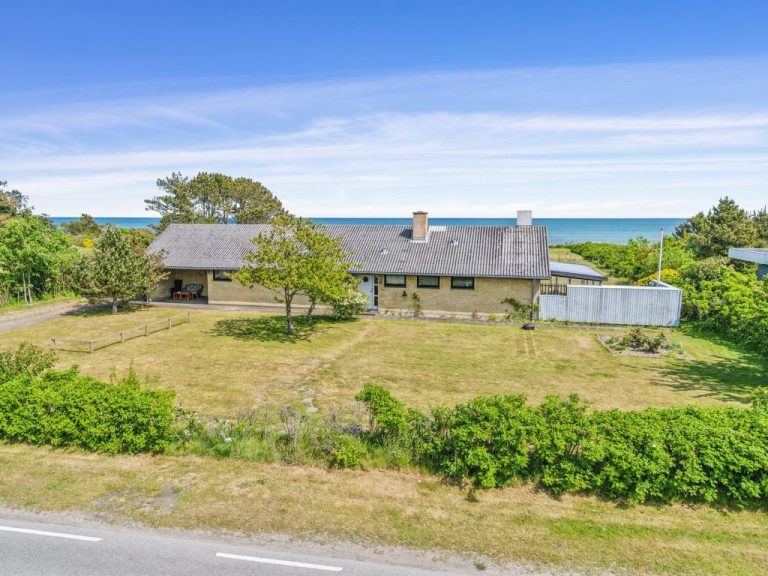 "Kalist" - 50m from the sea | Boeken bij Flickmyhouse