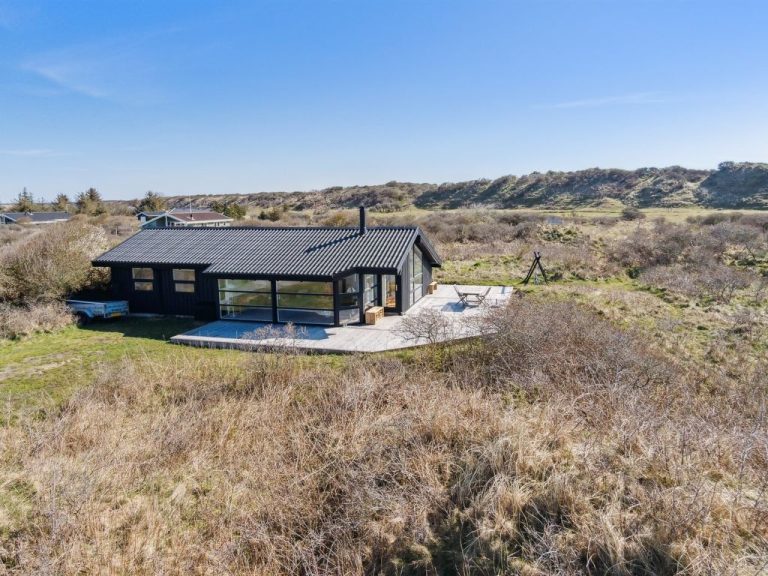 "Amalie" - 650m from the sea | Boeken bij Flickmyhouse